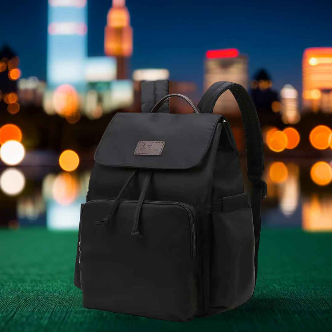 sac-a-langer-sac-a-dos-mignon-et-fonctionnel-noir
