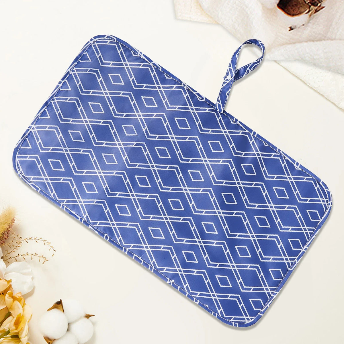 un-tapis-a-langer-pliable-design