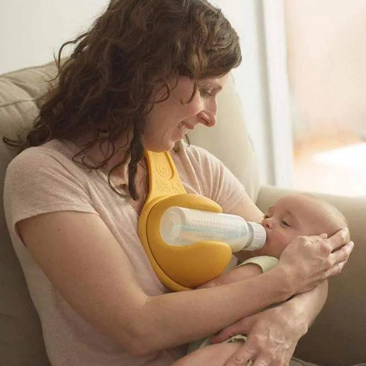 Porte biberon main libre : le guide pour nourrir bébé les mains libres
