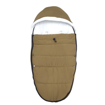 Chancelière bébé kaki matelassée avec fermeture éclair complète pour installer et sortir bébé sans effort.