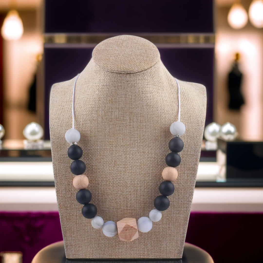 collier-de-portage-original-et-pratique-noir