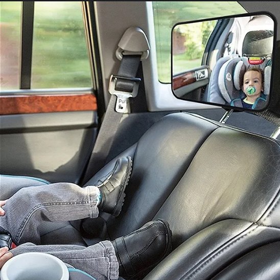 Miroir voiture bébé heureux