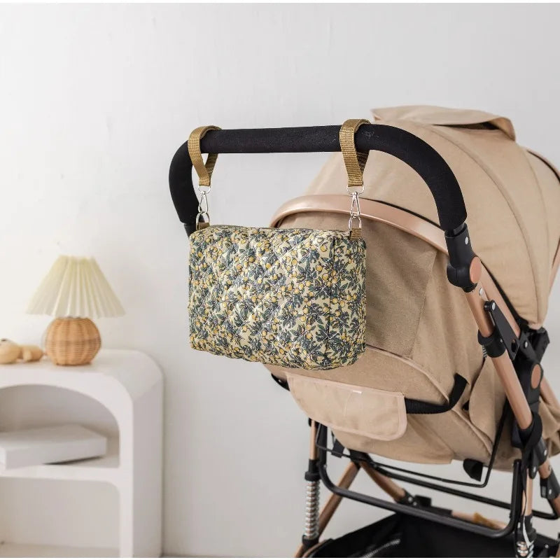 petit-sac-a-langer-pour-poussette-deux-motifs-floraux-disponibles