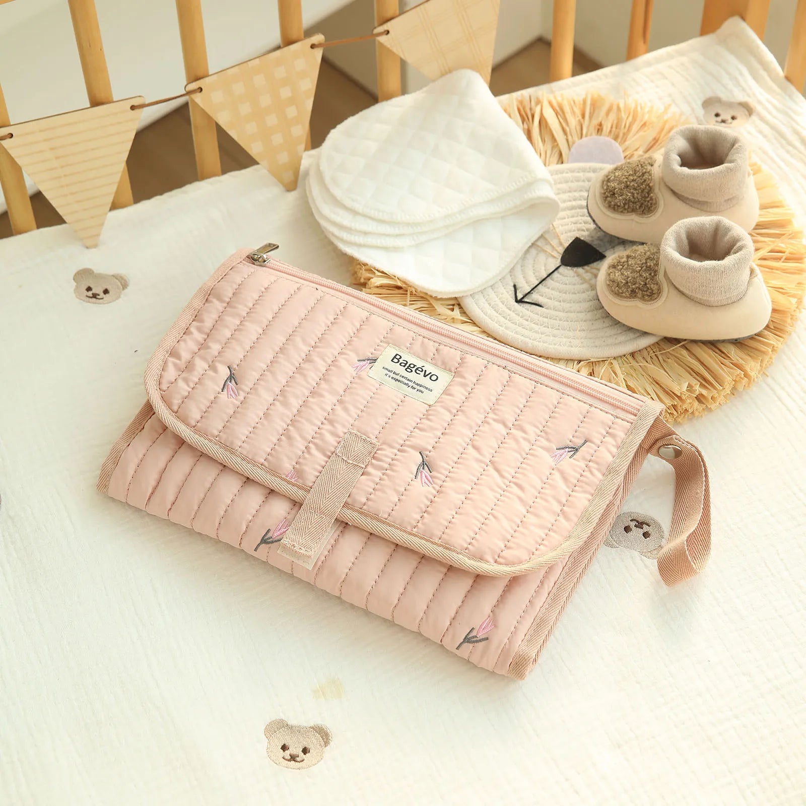 pourquoi-choisir-matelas-a-langer-nomade