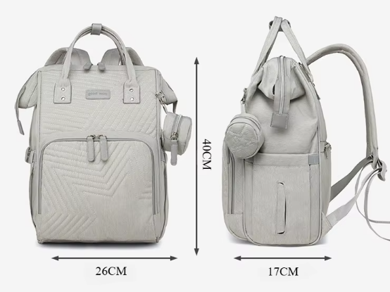 Schema des dimensions du sac a langer a dos, 40 cm de haut sur 26 cm de large et 17 cm de profondeur.