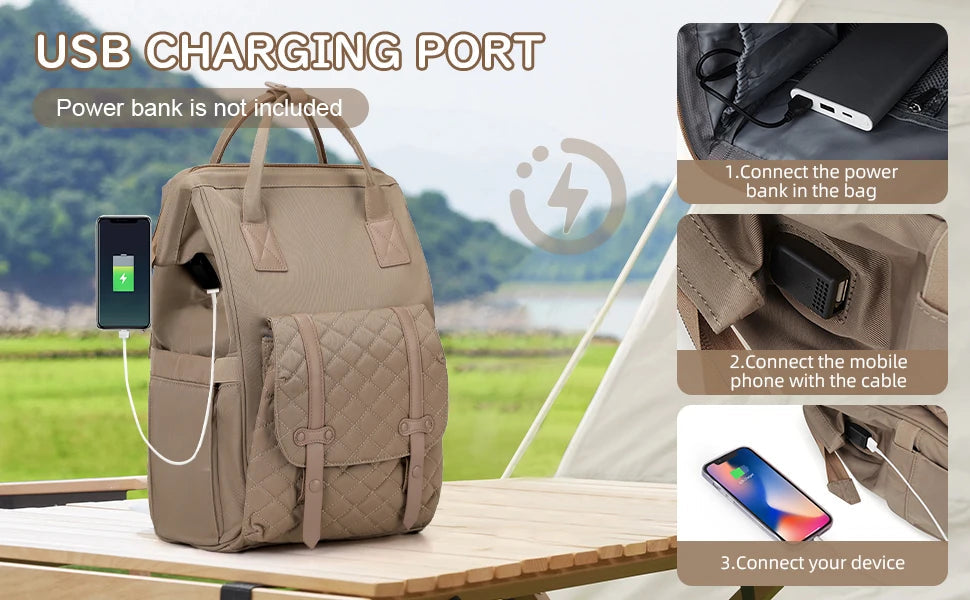 Fonction de recharge USB en pleine nature, pratique pour garder son telephone charge pendant les excursions familiales.