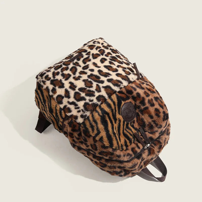 sac-a-langer-leopard-poche-frontale-zippee-pour