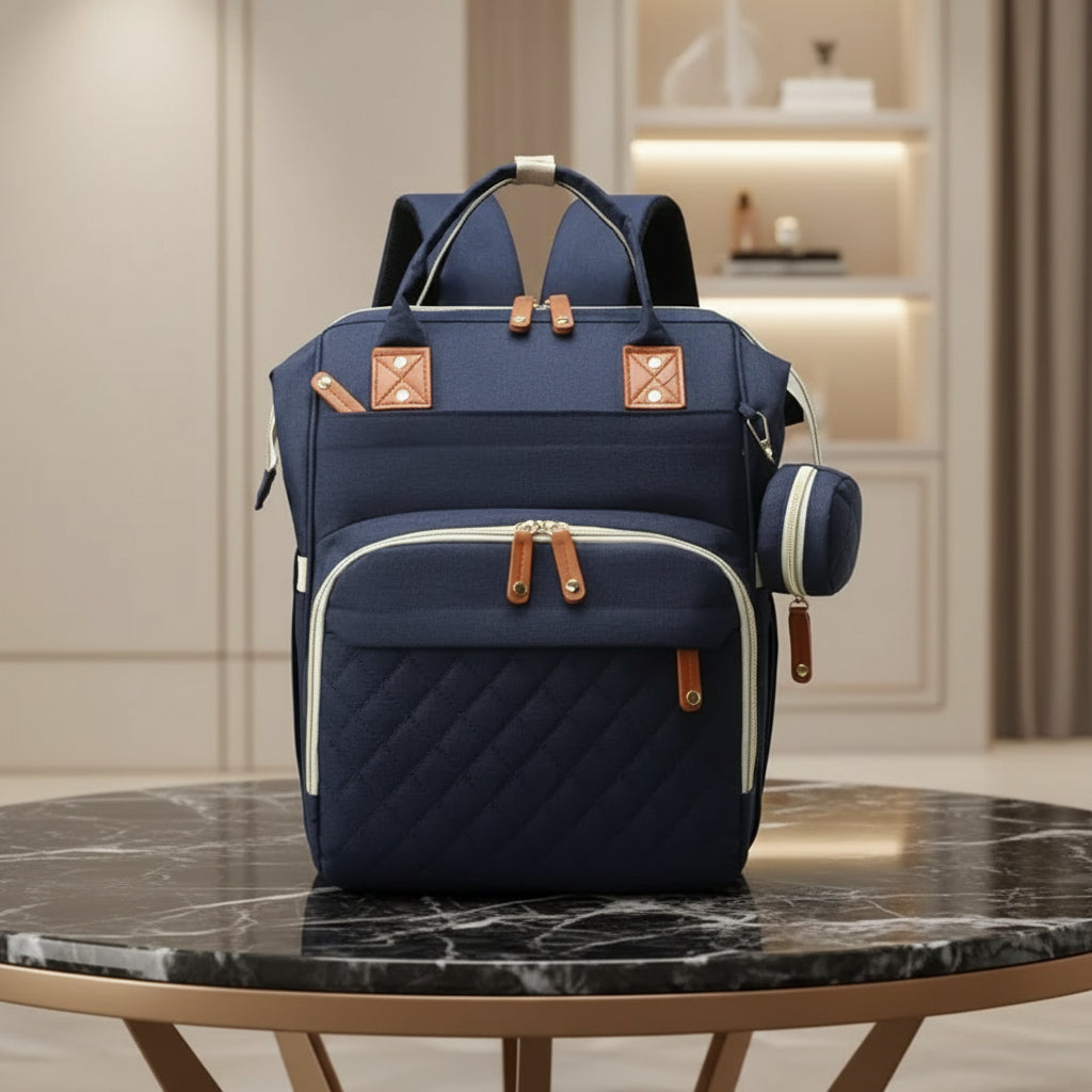 sac à langer posé sur une table dans un salon luxueux