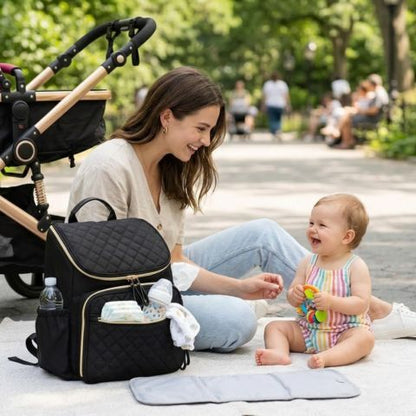 sac-a-langer-noir-pour-deplacement