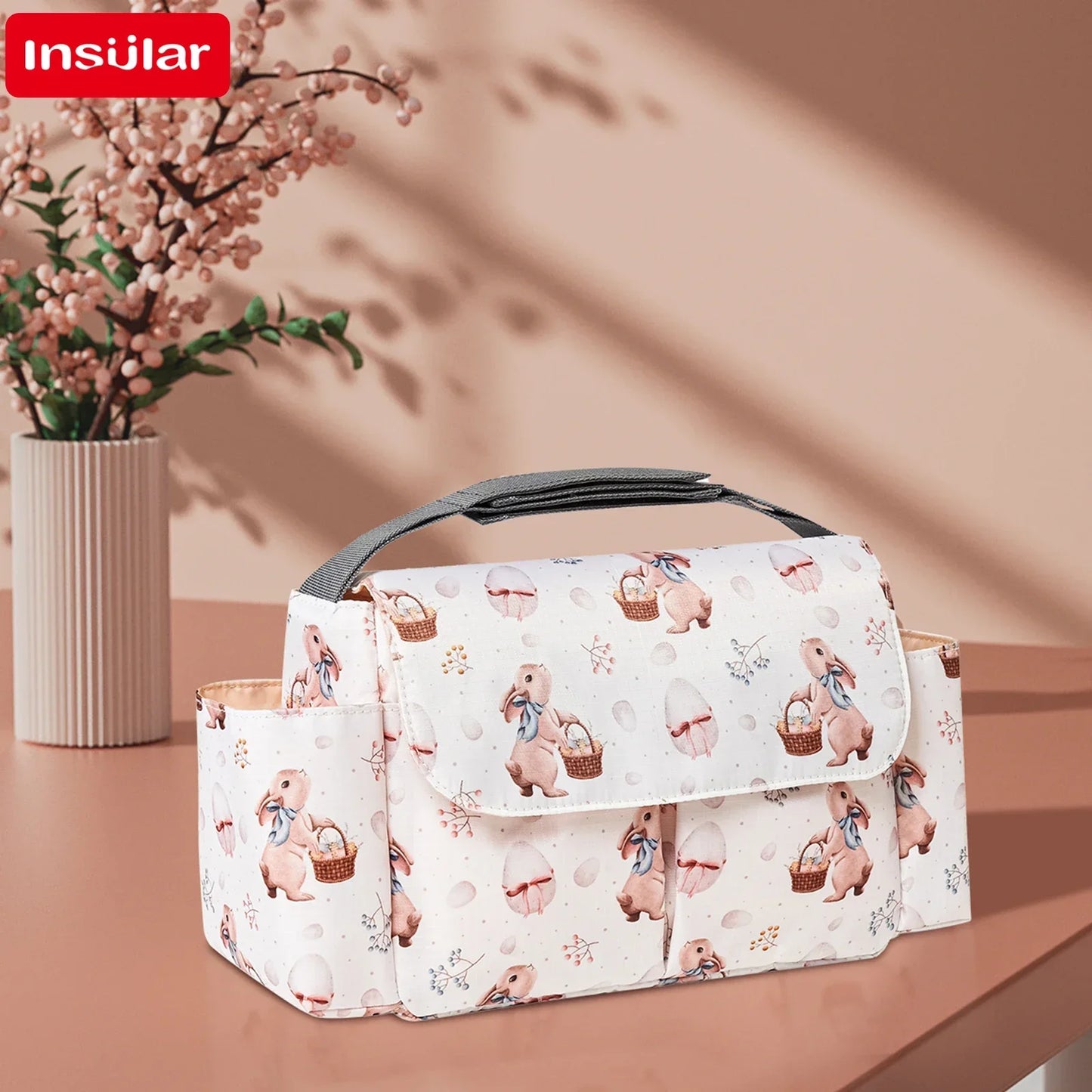 sac-a-langer-pour-poussette-motif-lapins-de-paques-fond-blanc