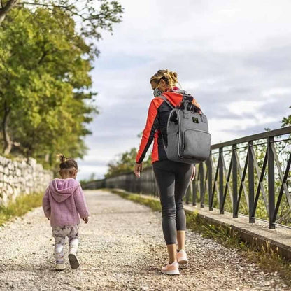 sac-a-langer-pratique-gris-pour-balades