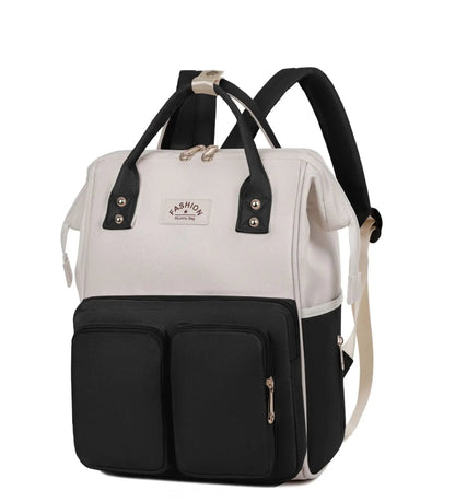 Version noir et ecru du sac a langer a dos, un choix sobre et polyvalent qui convient aussi bien aux mamans qu'aux papas.