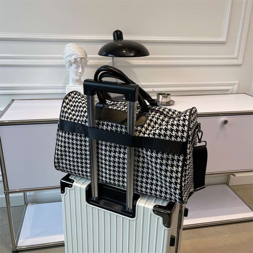 sac-voyage-bebe-pied-de-poule-week-end-vacances