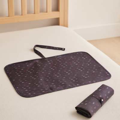 tapis-a-langer-pliable-nomade-et-fonctionnel