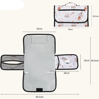 Cotes detaillees du tapis plie et deplie, permettant de verifier l espace de change disponible avant l achat.