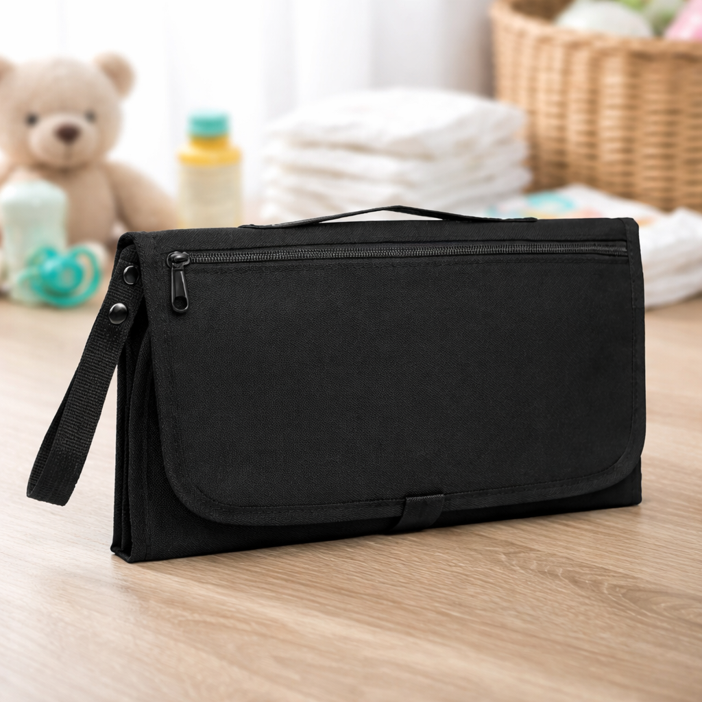 tapis-de-change-nomade-pochette-noir