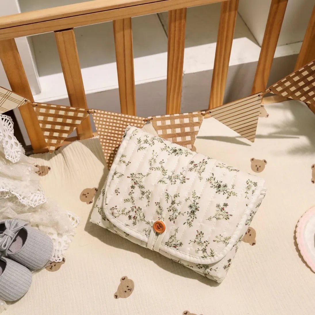 un-matelas-a-langer-nomade-ultra-pratique