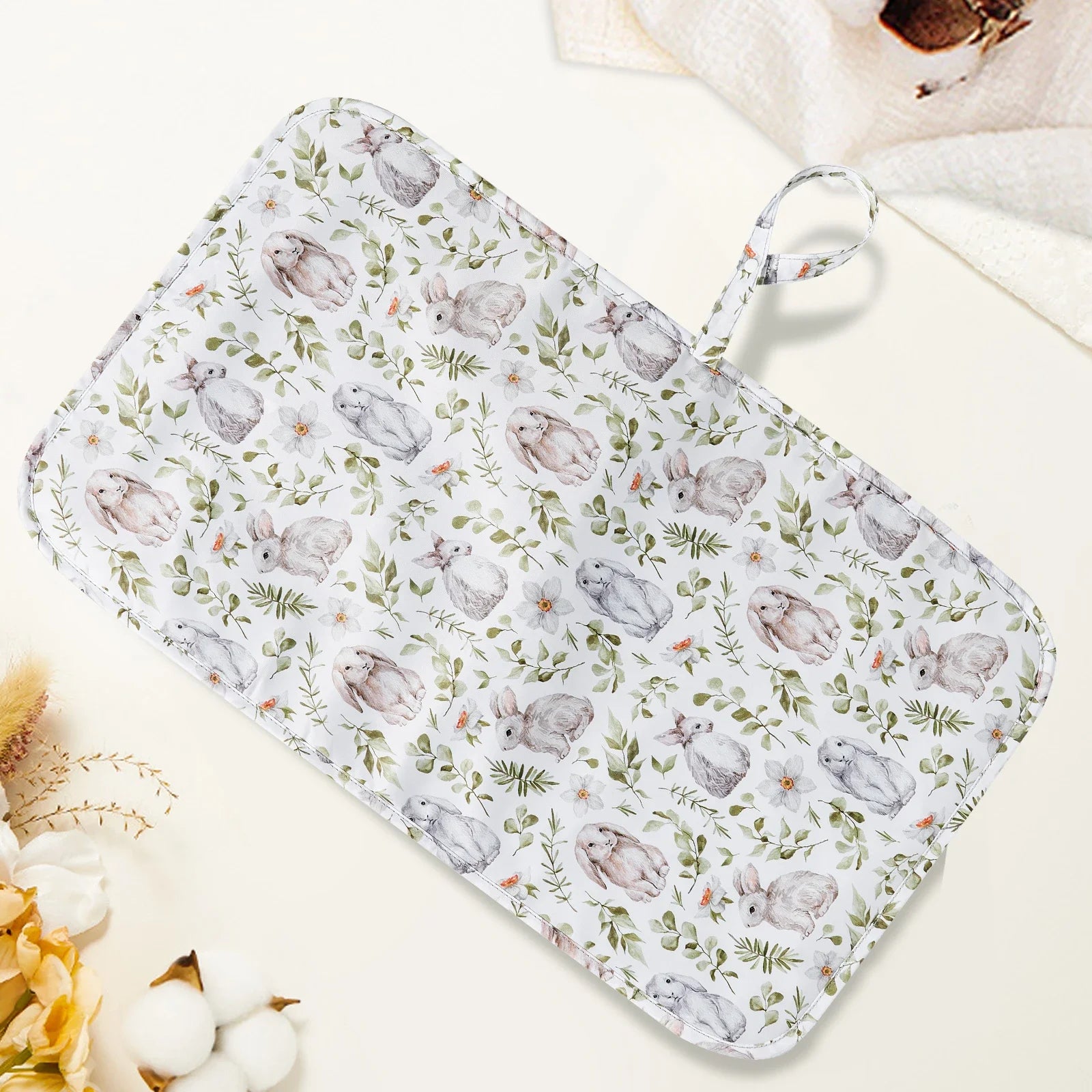 un-tapis-a-langer-pliable-elegance